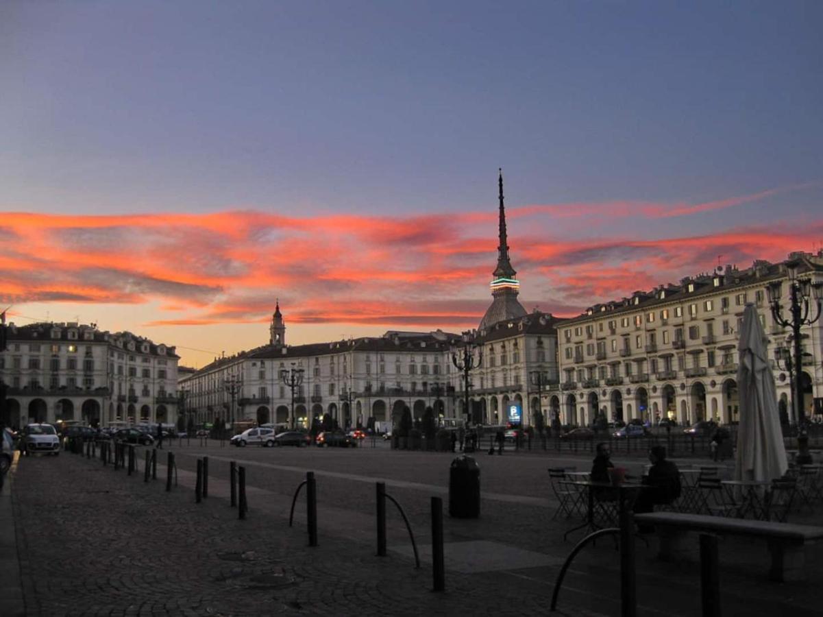 Piccola Casa Nel Cuore Di Torino Turim Exterior foto